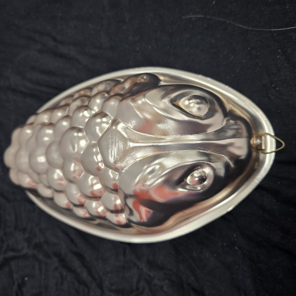 Silver Fish-Shaped Mold
